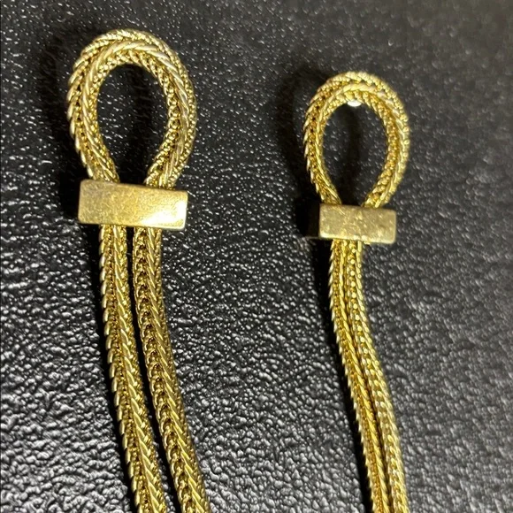 Vintage Elegant Gold Tassel Earrings - Picture 3 of 6